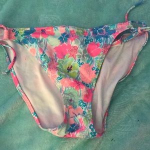 Victoria secret bikini bottoms size large